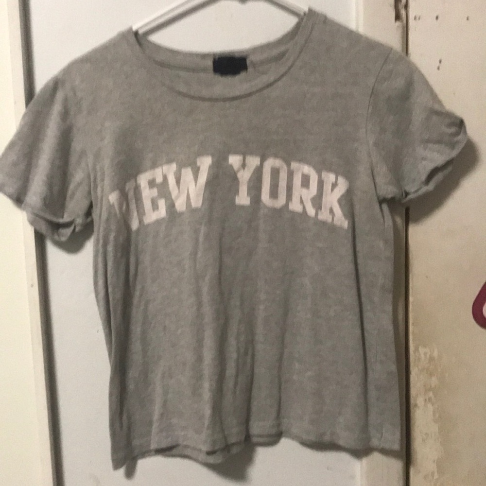 Gray top